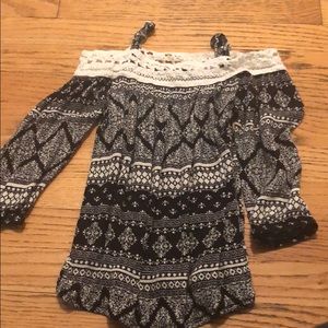 Girls off the shoulder shirt